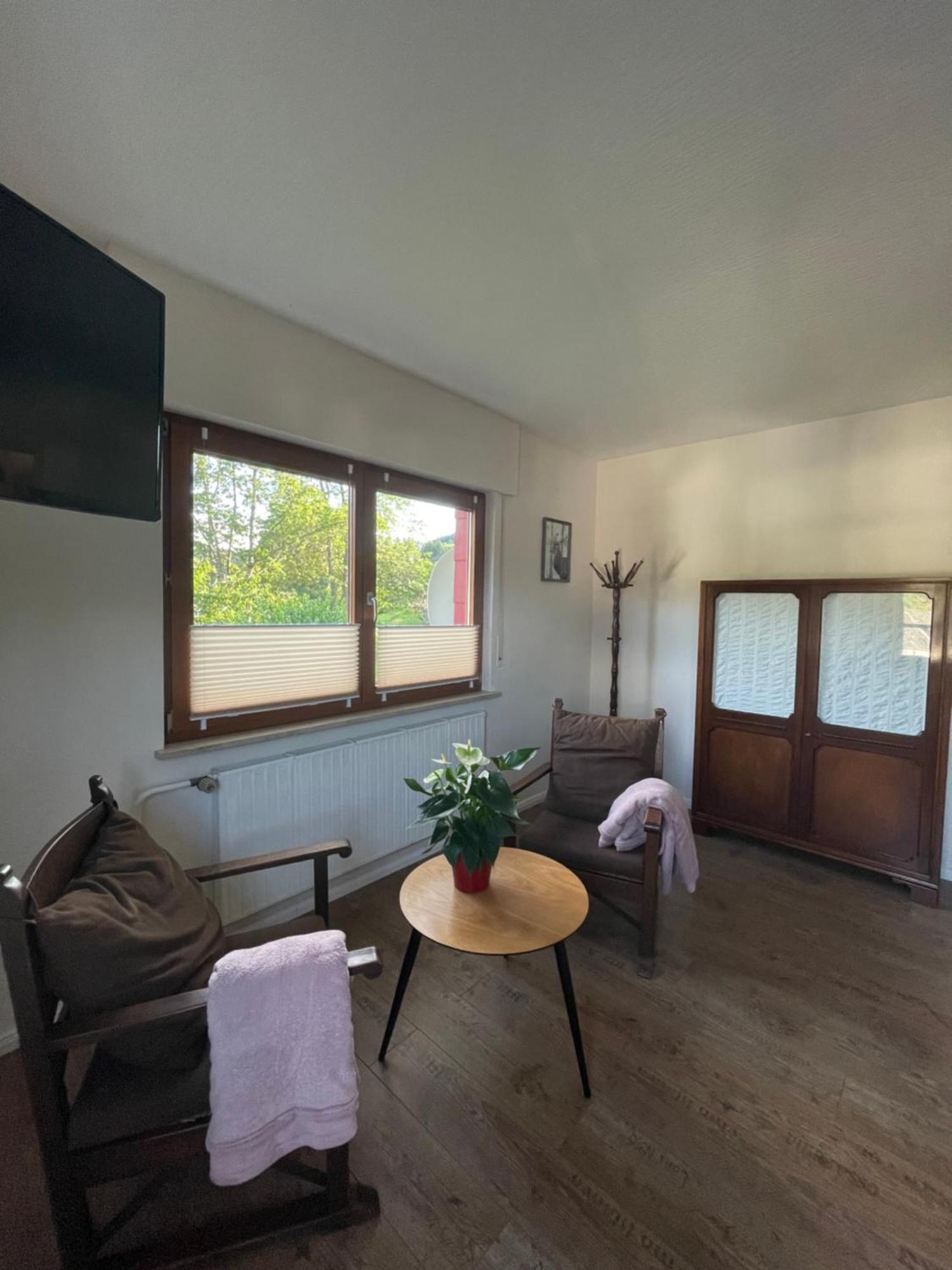 Ferienwohnung Conni Хелленталь Экстерьер фото